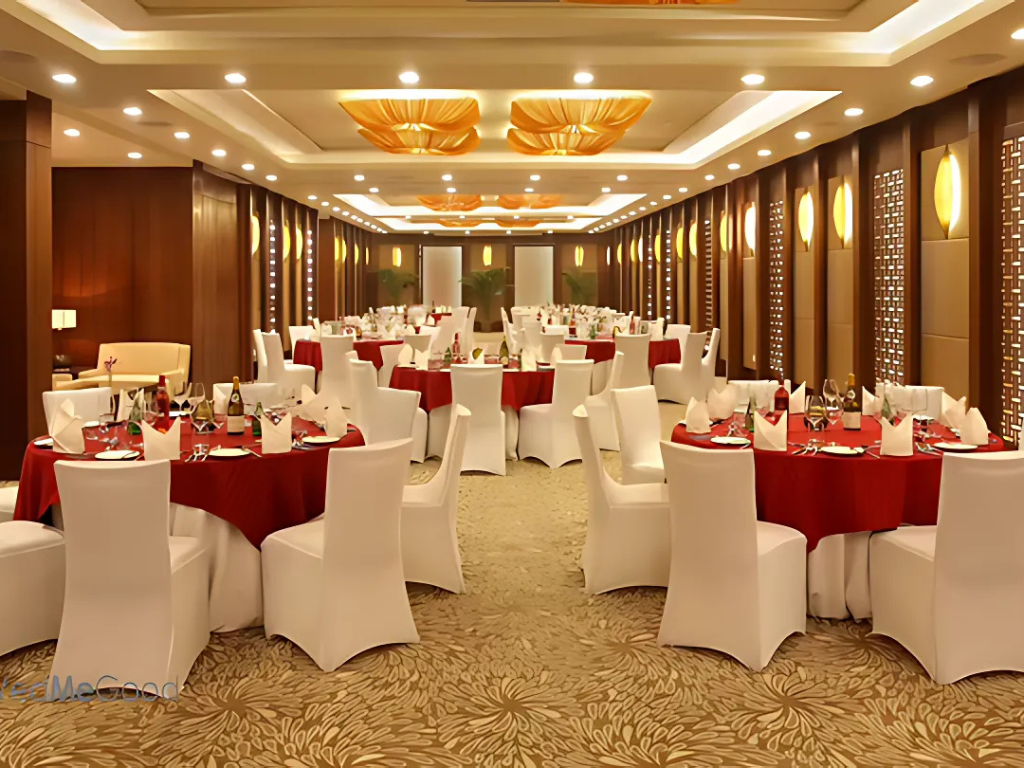 Hotel Buddha Crystal